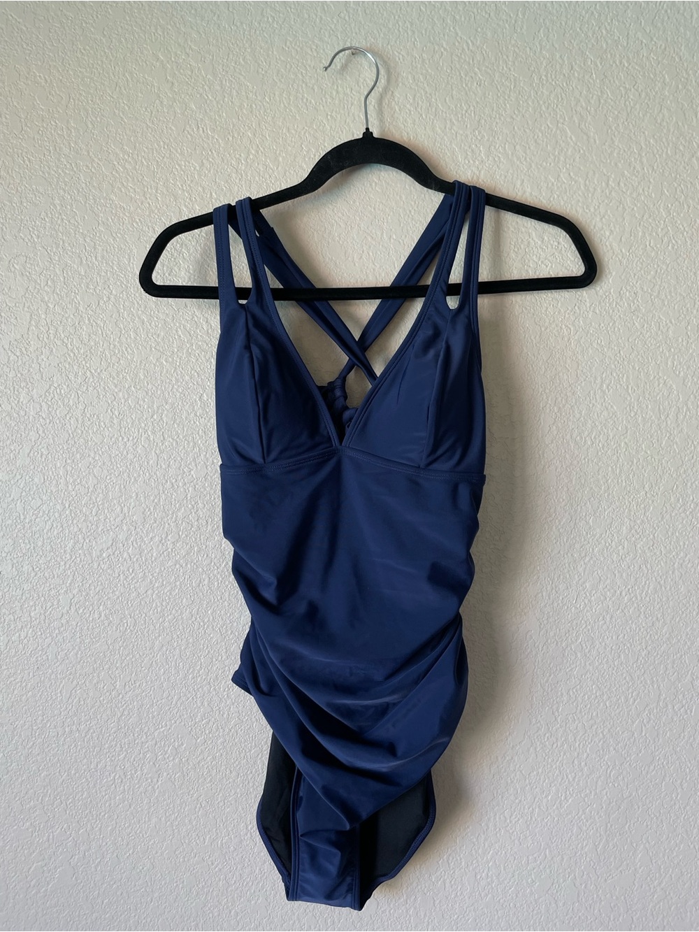 Cupshe NWT Navy One Piece Swimsuit Criss Cross Back Removable Cups M